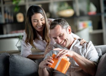 personalised gifts for him